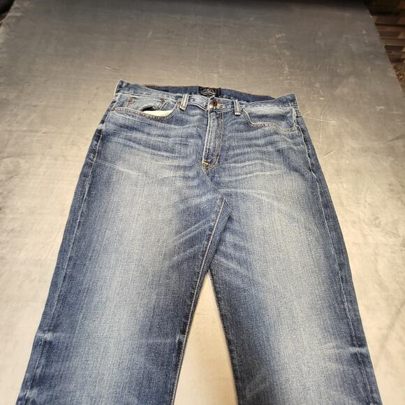 Lucky Brand Jeans Mens 36x32 Blue 121 Heritage Slim Straight Distressed Denim - Picture 2 of 10